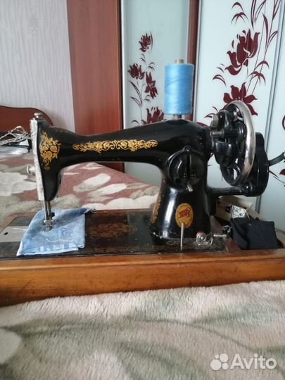 Швейная машина Подольск ручная
