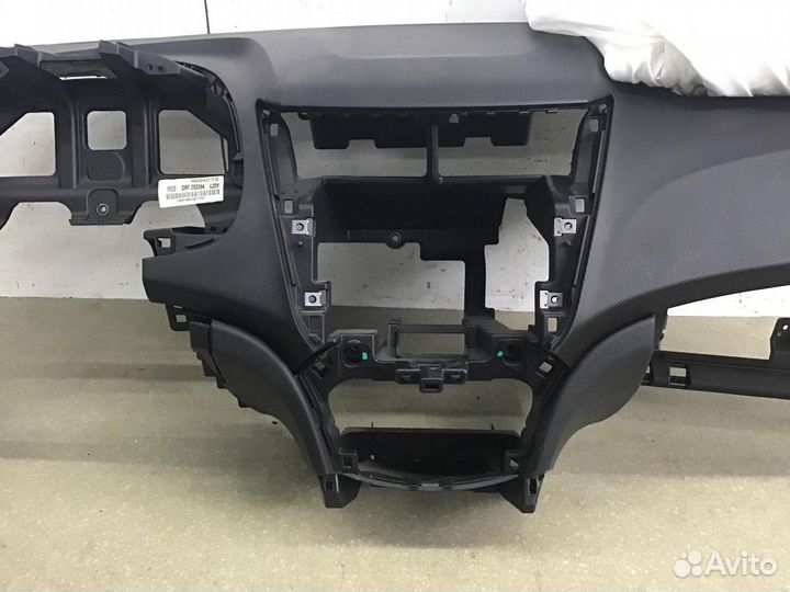 Торпедо Hyundai Solaris 2010-2017