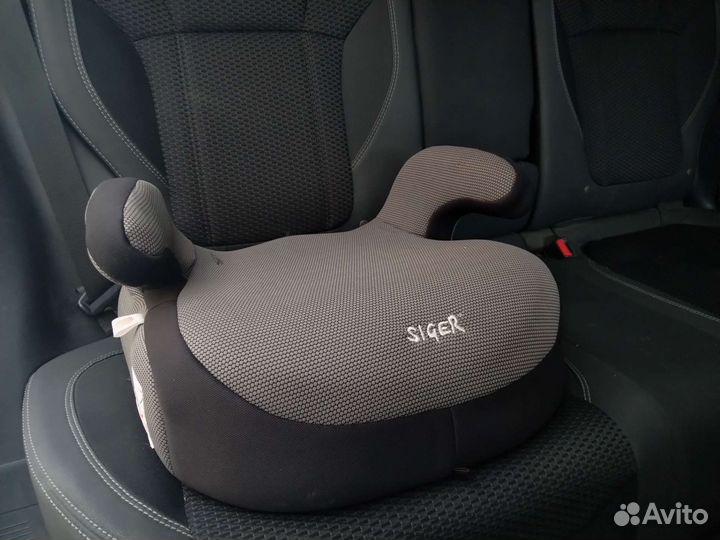 Автокресло бустер isofix