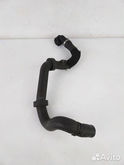 Патрубок радиатора ауди Q7 2005