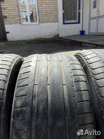 Bridgestone Turanza ER300 245/45 R18 и 275/40 R18