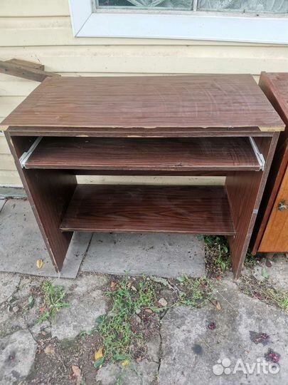 Компьютерный стол