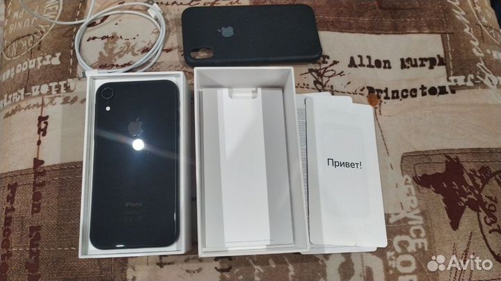 iPhone Xr, 64 ГБ