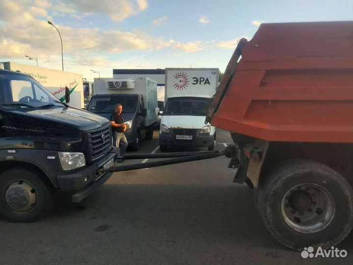 Грузовой эвакуатор буксировка на жёсткой сценки 24