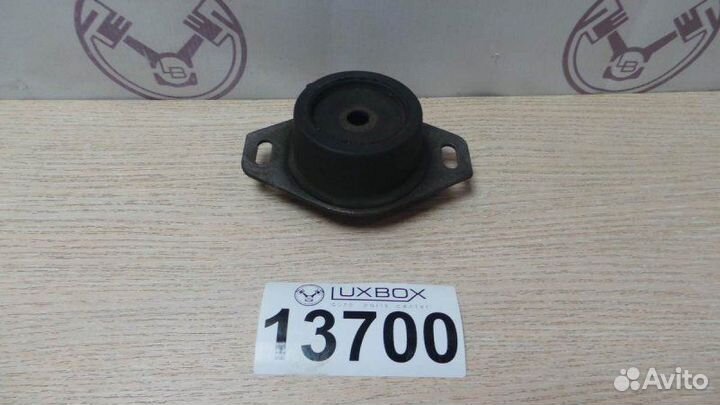 Опора двигателя левая левая Peugeot 307 3E RHS