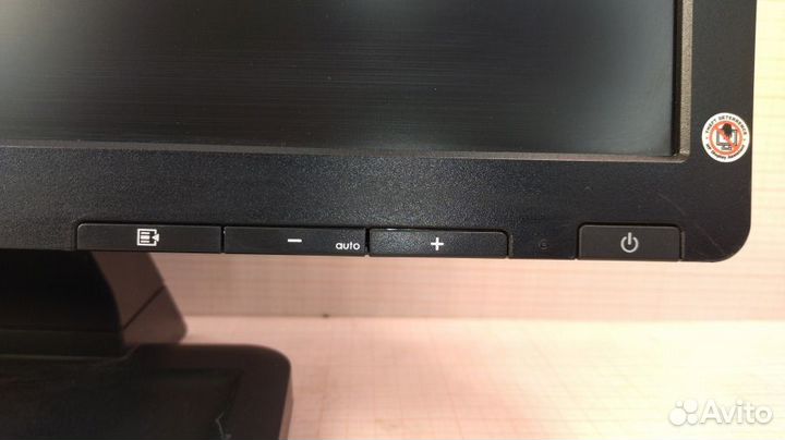 Монитор б/у 19