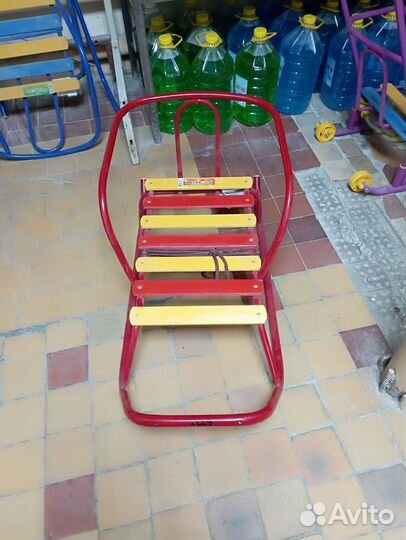 Продаю санки новые