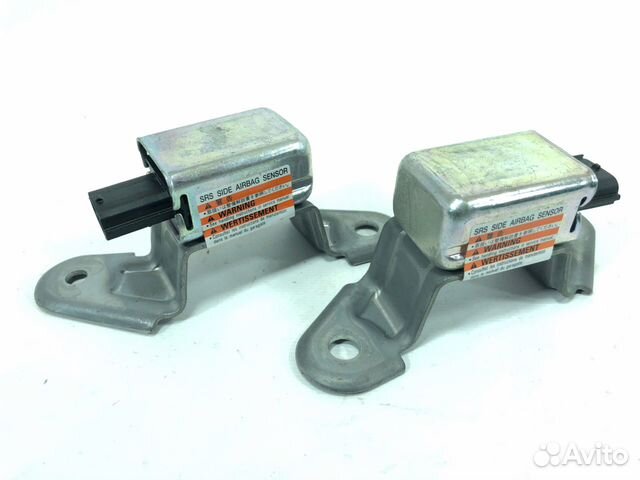 Датчик удара передний Subaru