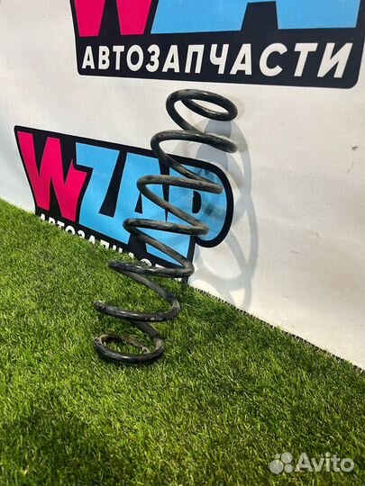 Пружина задняя Volkswagen Jetta 7 2019 5Q0511121AE