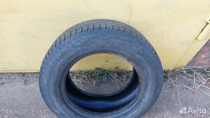 Continental ContiVikingContact 6 215/65 R16 102T