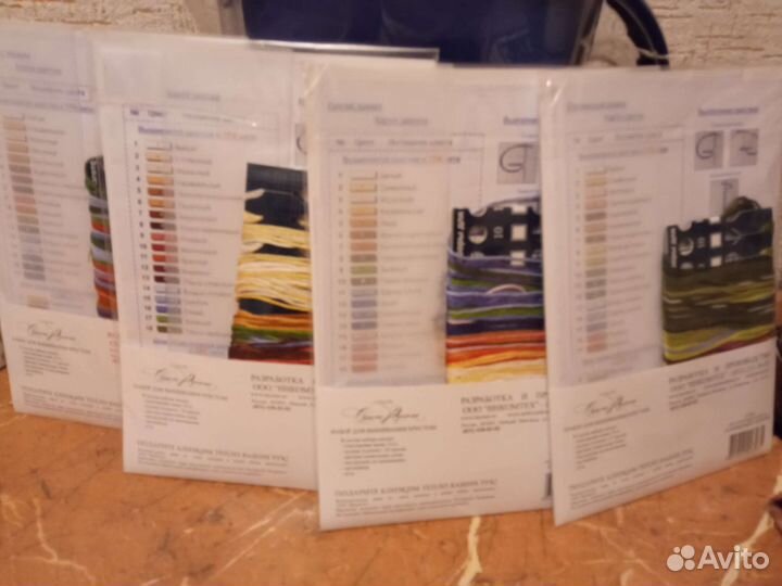 Наборы для вышивания на пластиковой основе