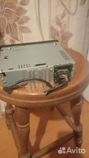 CD автомагнитола JVC