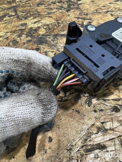 Педаль газа Опель Астра J