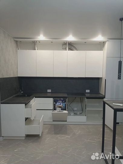 Кухни новые