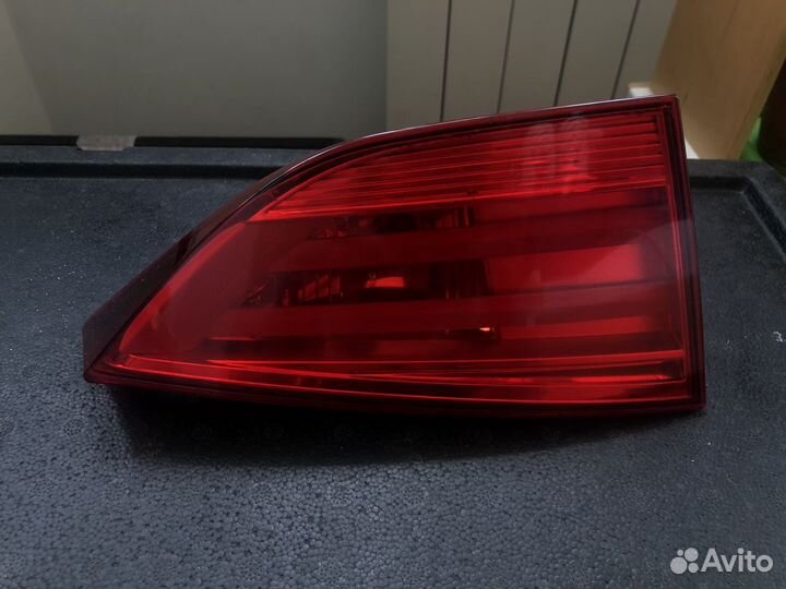 Фонарь в крышку багажника BMW X1 E84 левый