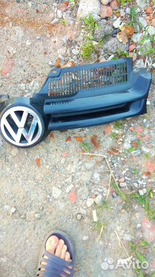 Решетка радиатора VW jetta