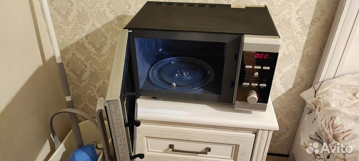 Микроволновка w521