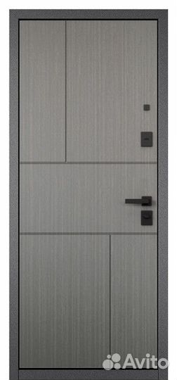 Входная дверь