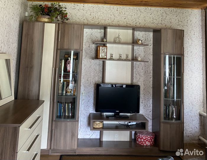 Набор мебели для гостиной и спальни