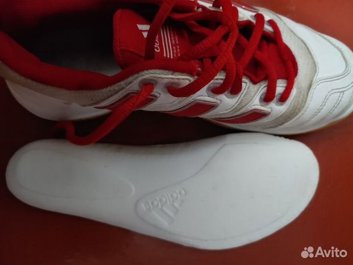 Кроссовки жен. adidas мод. 