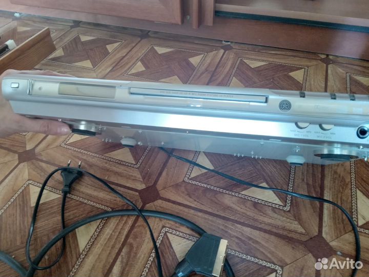 DVD проигрыватель