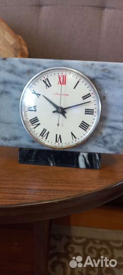 Настольные часы ссср,молния