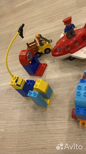 Lego Duplo поезд и аэропорт