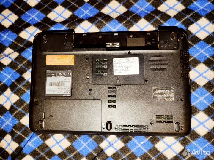 Ноутбук Toshiba для дома работы и игр