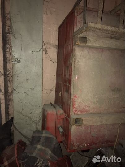 Муравей мотороллер