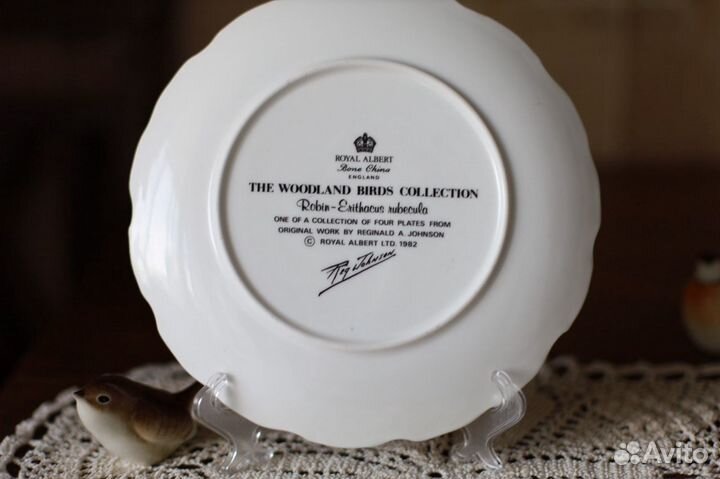 Коллекционная декоративная тарелка птицы леса