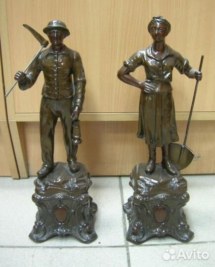 Рабочий и колхозница. Шахтер и крестьянка. Европа