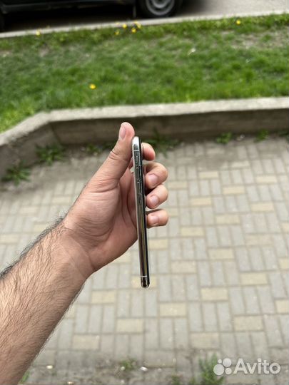 iPhone X, 256 ГБ