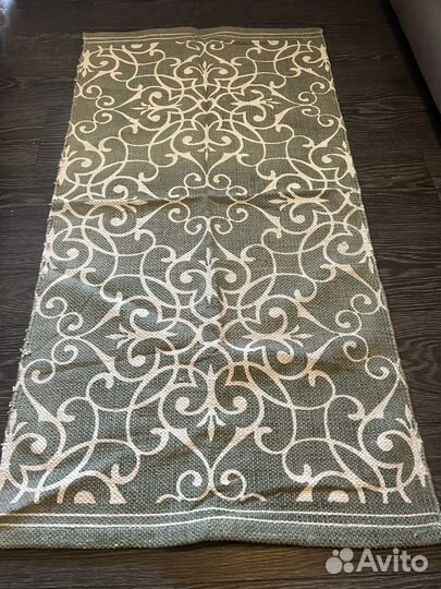 Коврик для пола