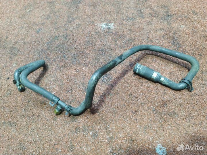 Шланг системы охлаждения Land Rover Discovery 3 AJ