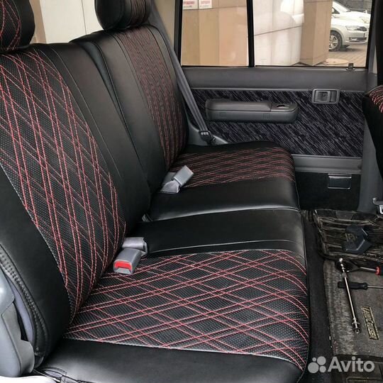 Чехлы Toyota Land Cruiser Prado 70