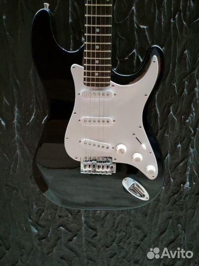 Электро гитара с комбиком