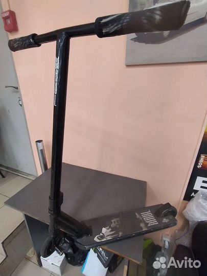 Трюковой самокат Ateox Maul черный