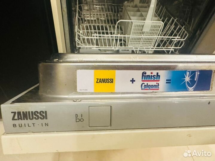 Посудомоечная машина Zanussi