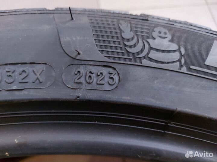 Michelin Pilot Alpin 5 SUV 265/40 R22 106V