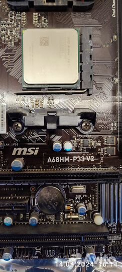 Материнская плата с процессором