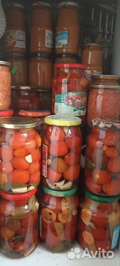 Огурцы помидоры салаты варенье