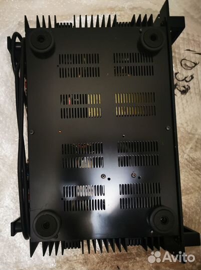 Мощник Yamaha pc1002