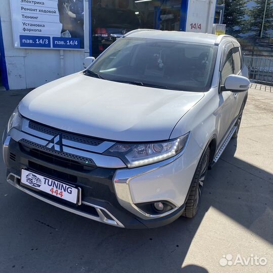 Площадки ступеньки Mitsubishi Outlander