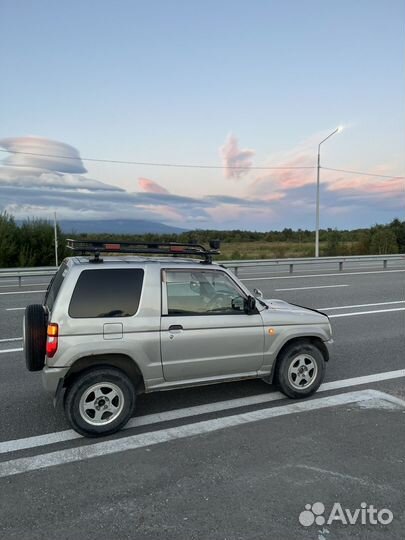 Mitsubishi Pajero Mini 0.7 AT, 2005, 201 000 км