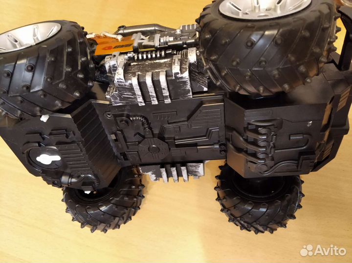 Машина на радиоуправлении