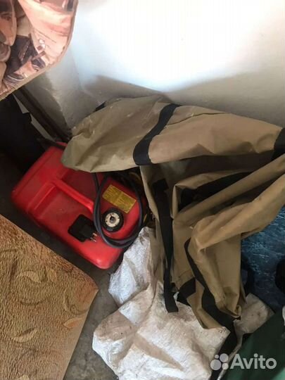 Продаю лодку