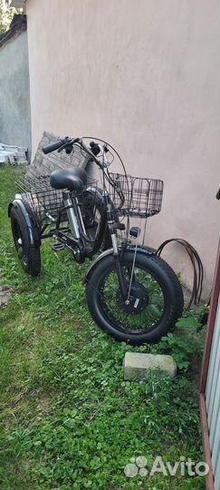 Электровелосипед трехколесный