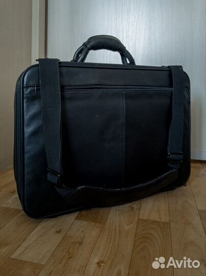 Портфель кожаный для ноутбука
