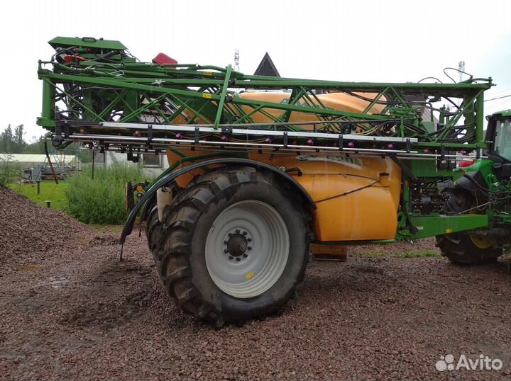 Опрыскиватель Amazone UX5200, 2009