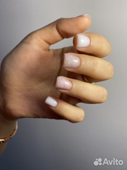 Маникюр и педикюр